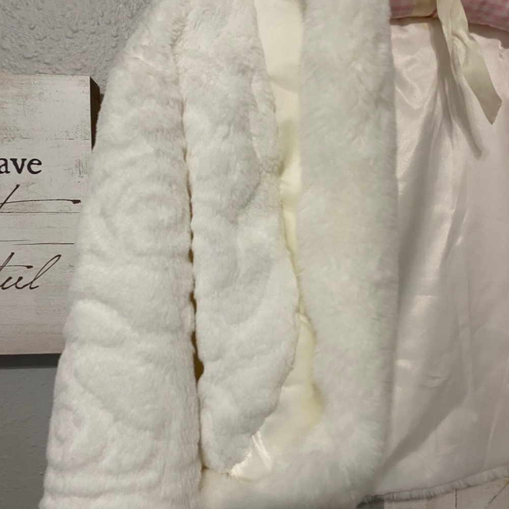 Girls size 10 faux fur